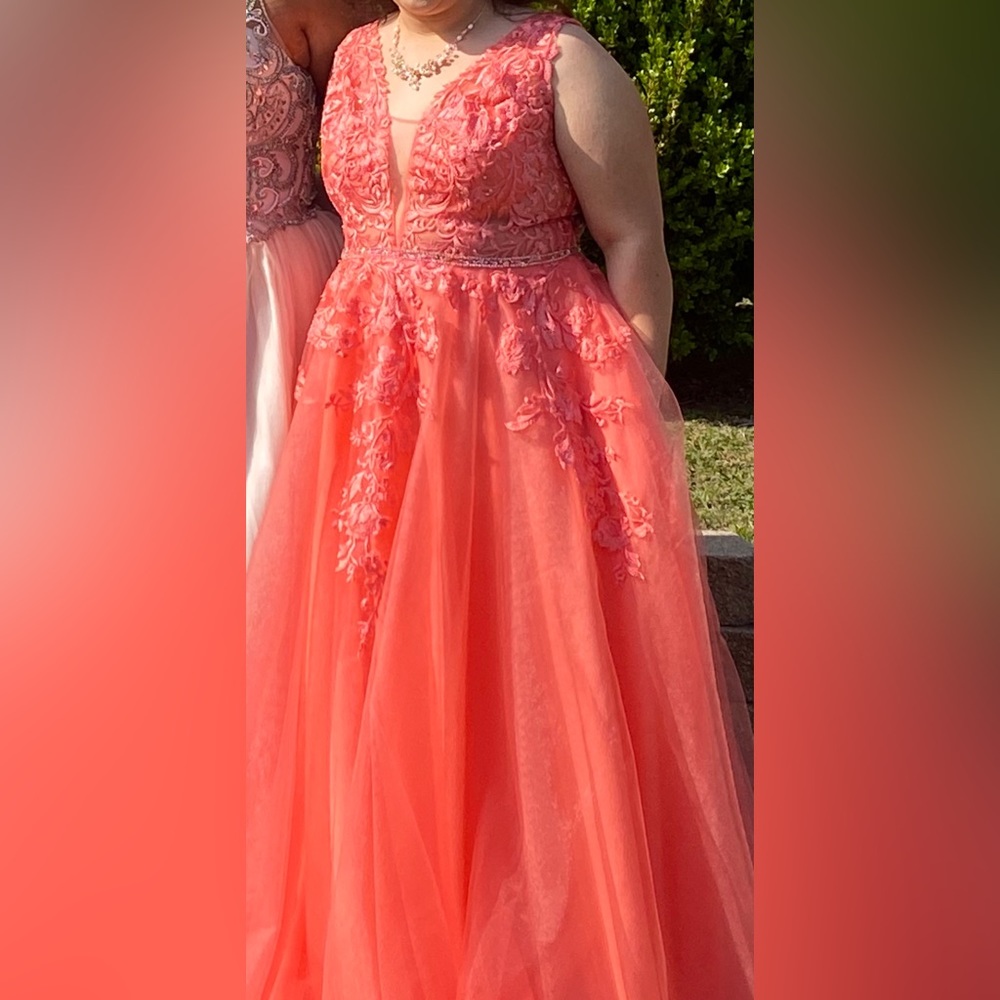 Sz 16 Tangerine Color Beautiful Prom Dress Gem